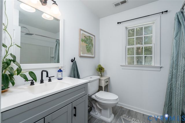 11416 Doswell Rd, Doswell, VA 23047