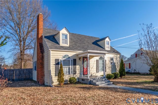 2313 Gordon St, Hopewell, VA 23860