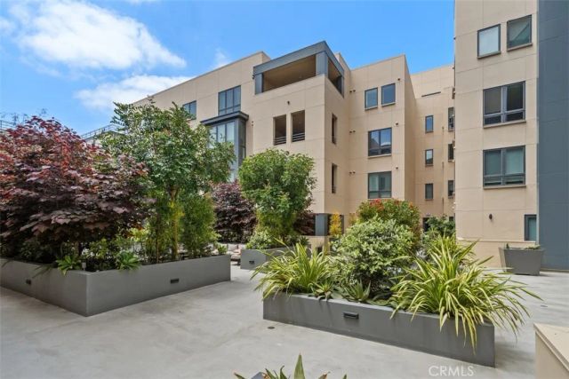 39 S Los Robles Avenue 6017, Pasadena, CA 91101