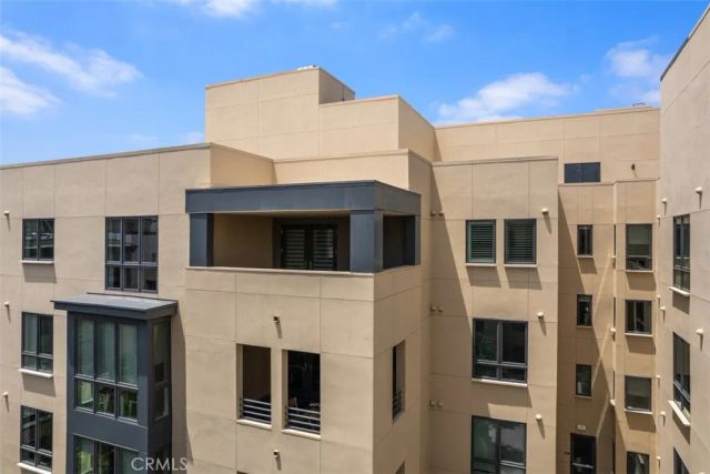 39 S Los Robles Avenue 6017, Pasadena, CA 91101