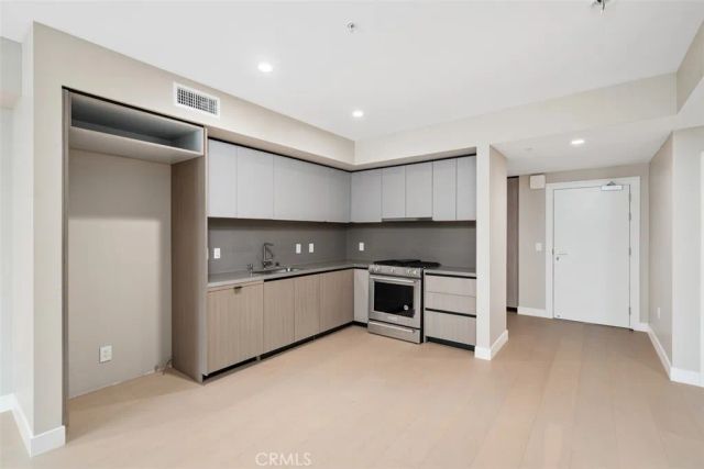 39 S Los Robles Avenue 6017, Pasadena, CA 91101