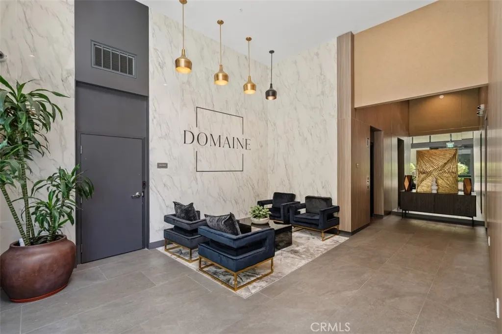 39 S Los Robles Avenue 6017, Pasadena, CA 91101