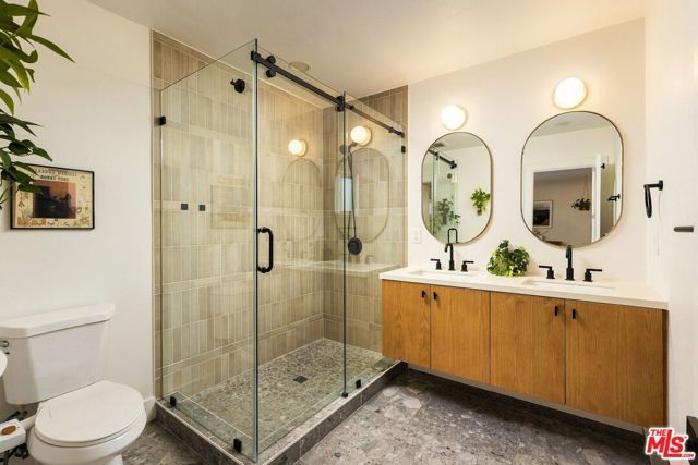 3536 West Boulevard, Los Angeles, CA 90016