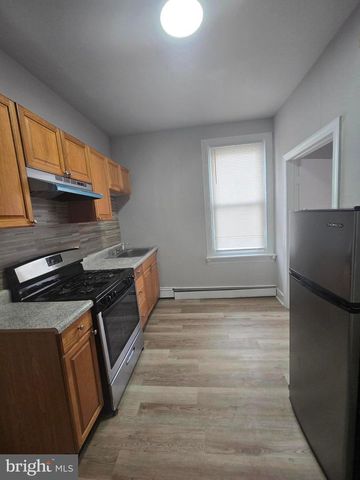 5526 N MASCHER ST #2ND FL REAR, Philadelphia, PA 19120