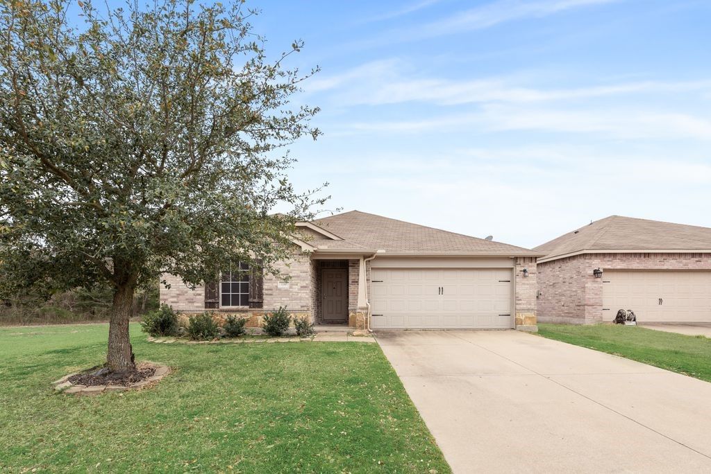 139 Abelia Drive, Fate, TX 75189