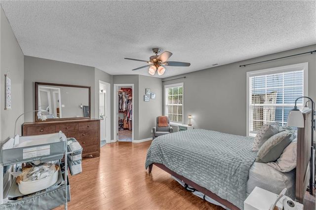 1010 Home Circle, Lawrence, KS 66046