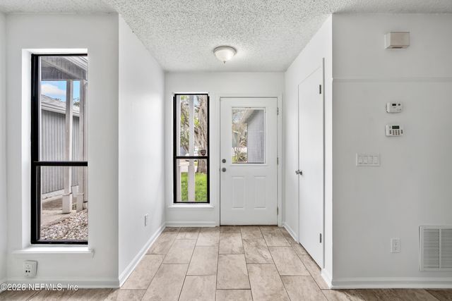 4023 STILLWOOD Drive, Jacksonville, FL 32257
