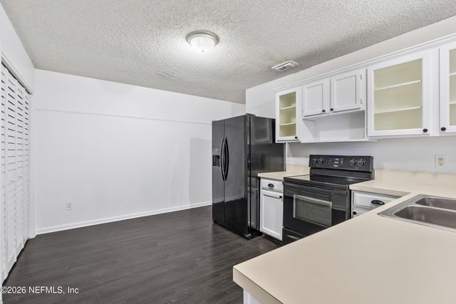 4023 STILLWOOD Drive, Jacksonville, FL 32257