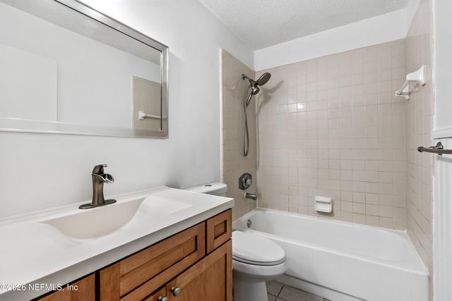 4023 STILLWOOD Drive, Jacksonville, FL 32257