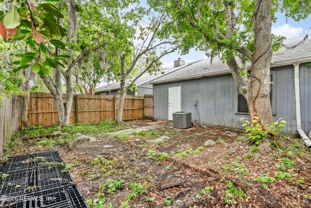 4023 STILLWOOD Drive, Jacksonville, FL 32257