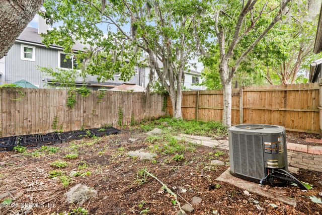 4023 STILLWOOD Drive, Jacksonville, FL 32257