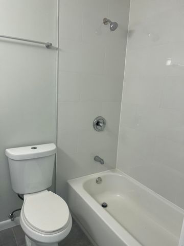 808 SE Degan Drive, Port St. Lucie, Port St Lucie, FL 34983