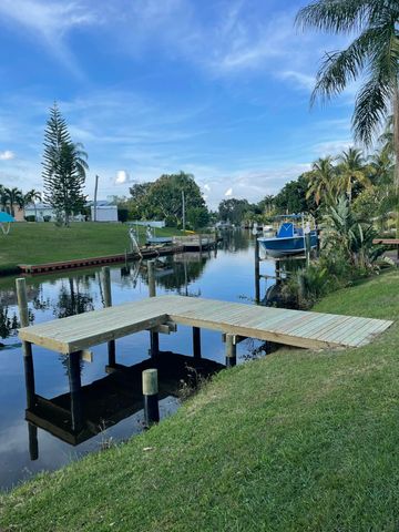808 SE Degan Drive, Port St. Lucie, Port St Lucie, FL 34983