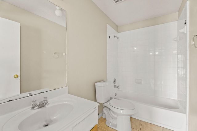 5247 Panay Park Drive, Houston, TX 77048