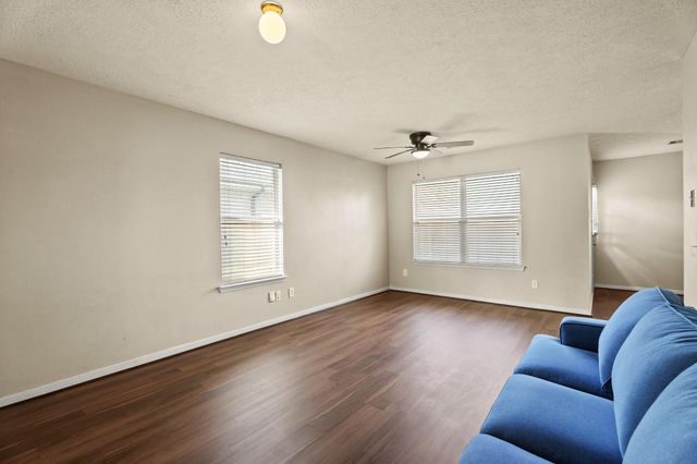 5247 Panay Park Drive, Houston, TX 77048