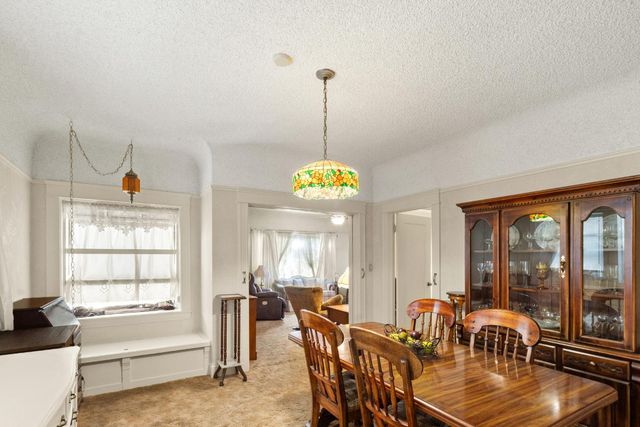 1037 W Magnolia St, Stockton, CA 95203