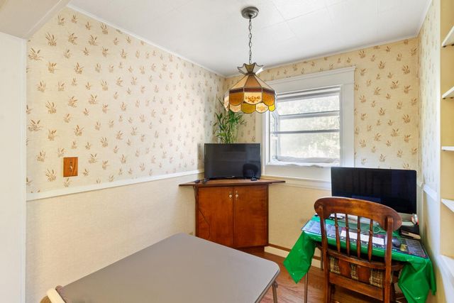 1037 W Magnolia St, Stockton, CA 95203