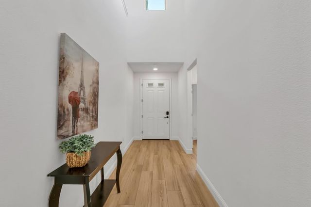 7513 Blue Bell Cir, Sacramento, CA 95829