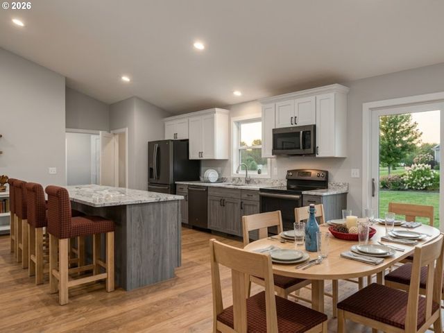 2 Endor Heights Ct, Vader, WA 98593