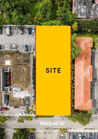 2242 Monroe Street, Hollywood, FL 33020