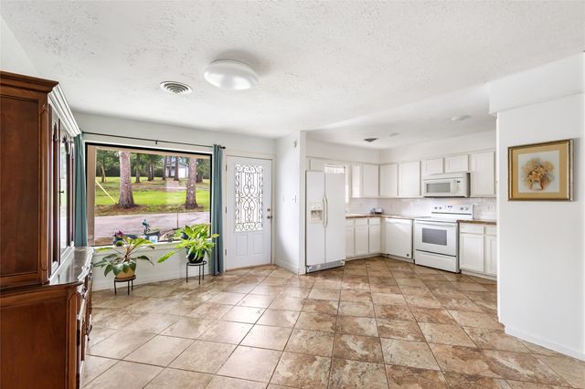 406 Kickapoo Drive, Livingston, TX 77351