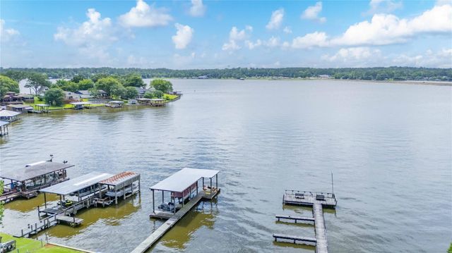 406 Kickapoo Drive, Livingston, TX 77351