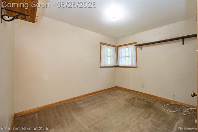6346 Donaldson Drive, Troy, MI 48085