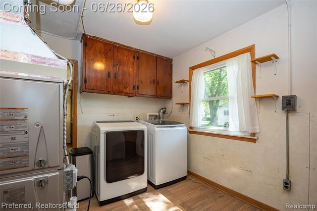 6346 Donaldson Drive, Troy, MI 48085