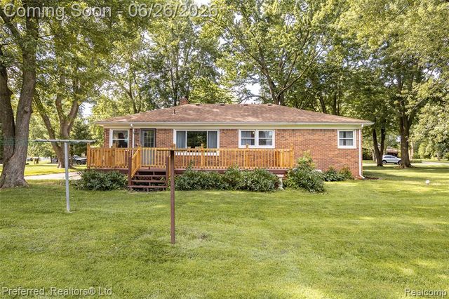 6346 Donaldson Drive, Troy, MI 48085