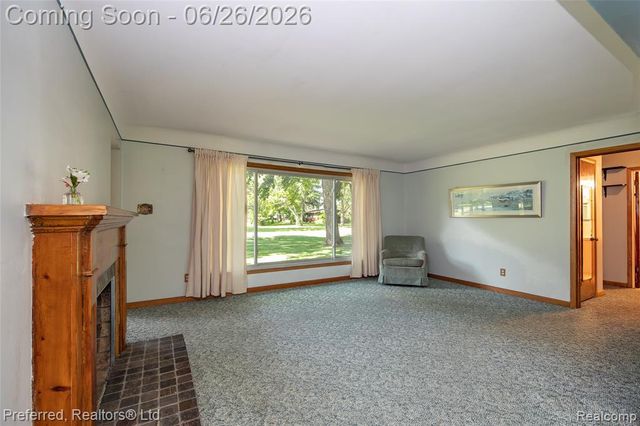 6346 Donaldson Drive, Troy, MI 48085