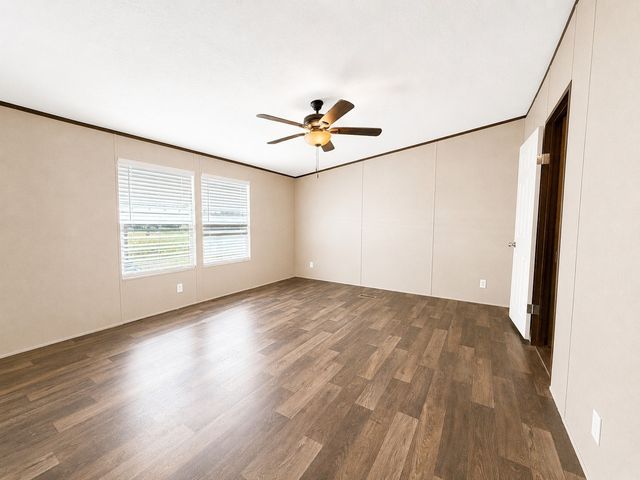 112 Buffalo Gap Drive, Bridgeport, TX 76426