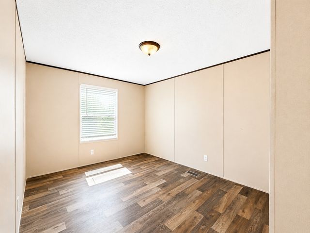 112 Buffalo Gap Drive, Bridgeport, TX 76426