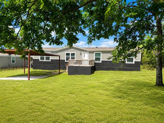 112 Buffalo Gap Drive, Bridgeport, TX 76426