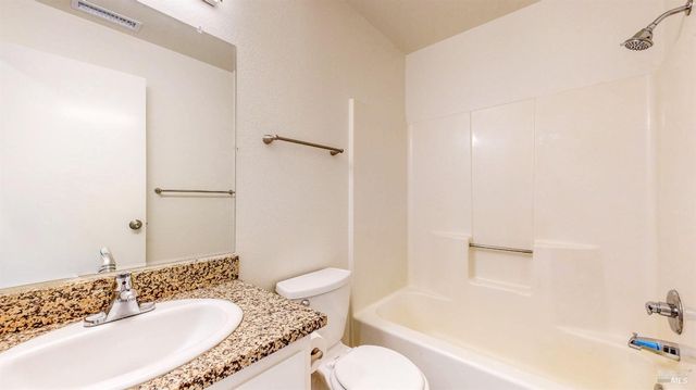 158 N Dutton Ave, Santa Rosa, CA 95401