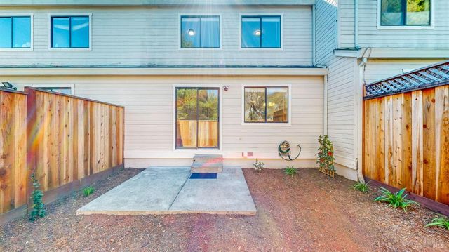 158 N Dutton Ave, Santa Rosa, CA 95401