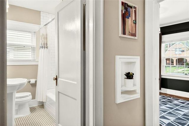 1310 Winburn Drive, East Point, GA 30344