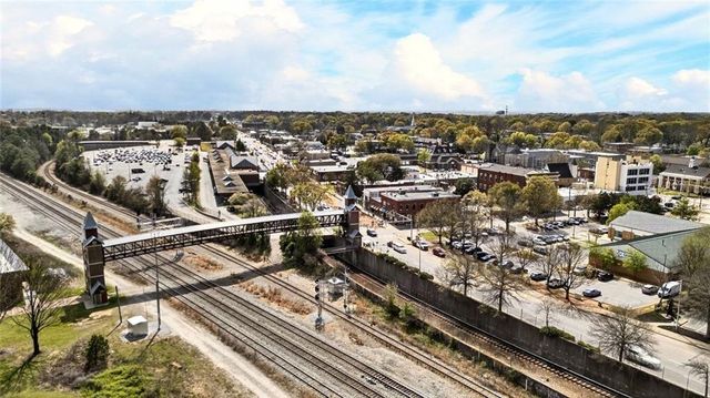 1310 Winburn Drive, East Point, GA 30344