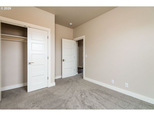 4277 HORACE St, Springfield, OR 97478