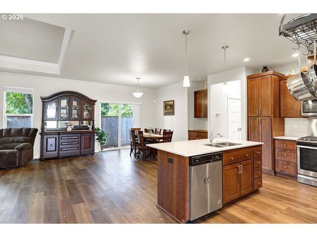 4277 HORACE St, Springfield, OR 97478