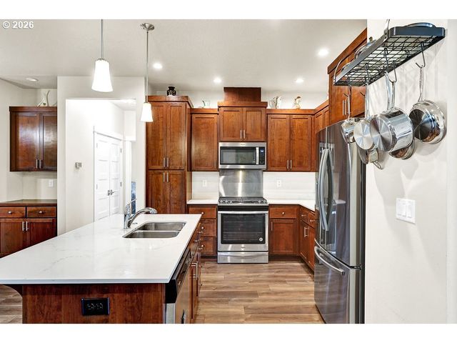 4277 HORACE St, Springfield, OR 97478