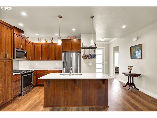 4277 HORACE St, Springfield, OR 97478