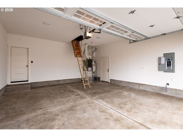 4277 HORACE St, Springfield, OR 97478