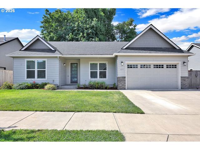 4277 HORACE St, Springfield, OR 97478