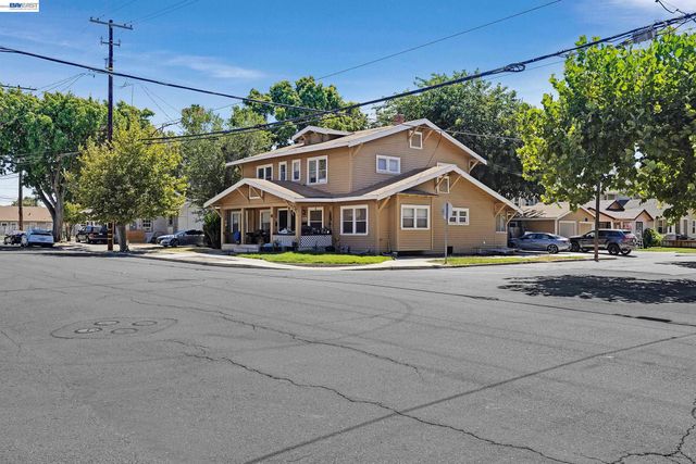 1241 Parker Ave, Tracy, CA 95376