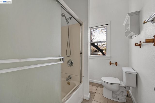 1241 Parker Ave, Tracy, CA 95376