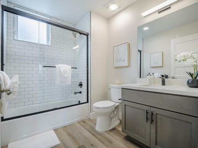 131 Aptos Village Way 2, Aptos, CA 95003