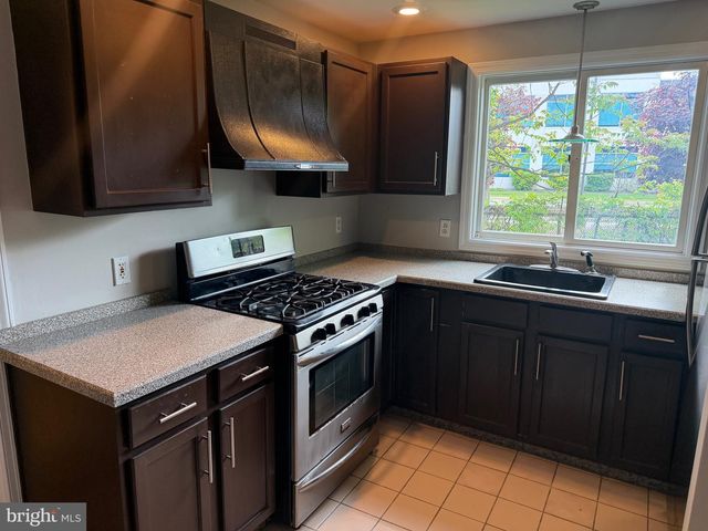 1412 GIBBONS ST, Crum Lynne, PA 19022