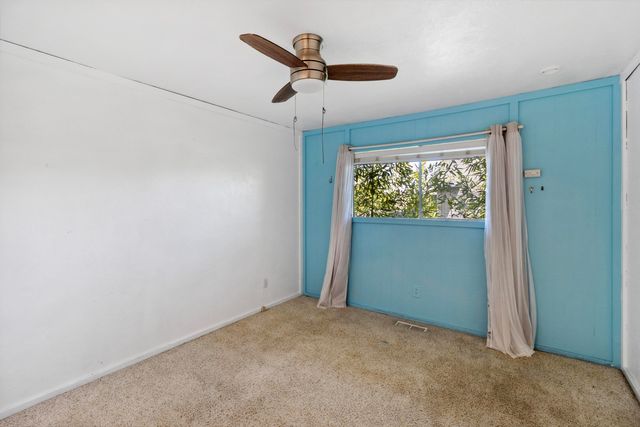 1890 Manchester Drive, Redding, CA 96002