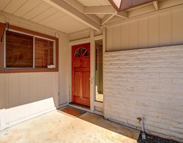 1890 Manchester Drive, Redding, CA 96002