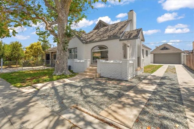 1218 N Spring Avenue, Compton, CA 90221
